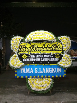Papan Bunga Duka di Cibingbin